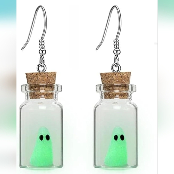 Jewelry - Halloween Earrings NWT